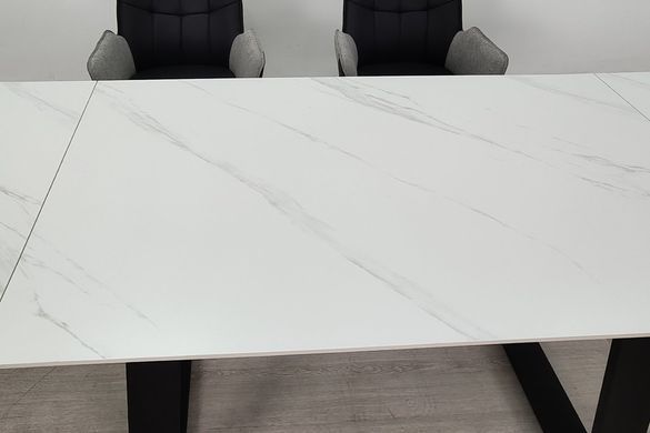 Стіл INTARSIO BERNARD CERAMIC розкладний 140&ndash;200&times;90 см, білий мат / чорний